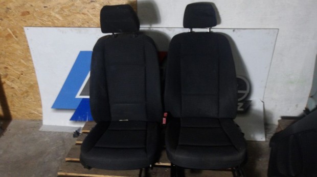 [GYRI BONTOTT] BMW E81 SZVET BELS LSEK